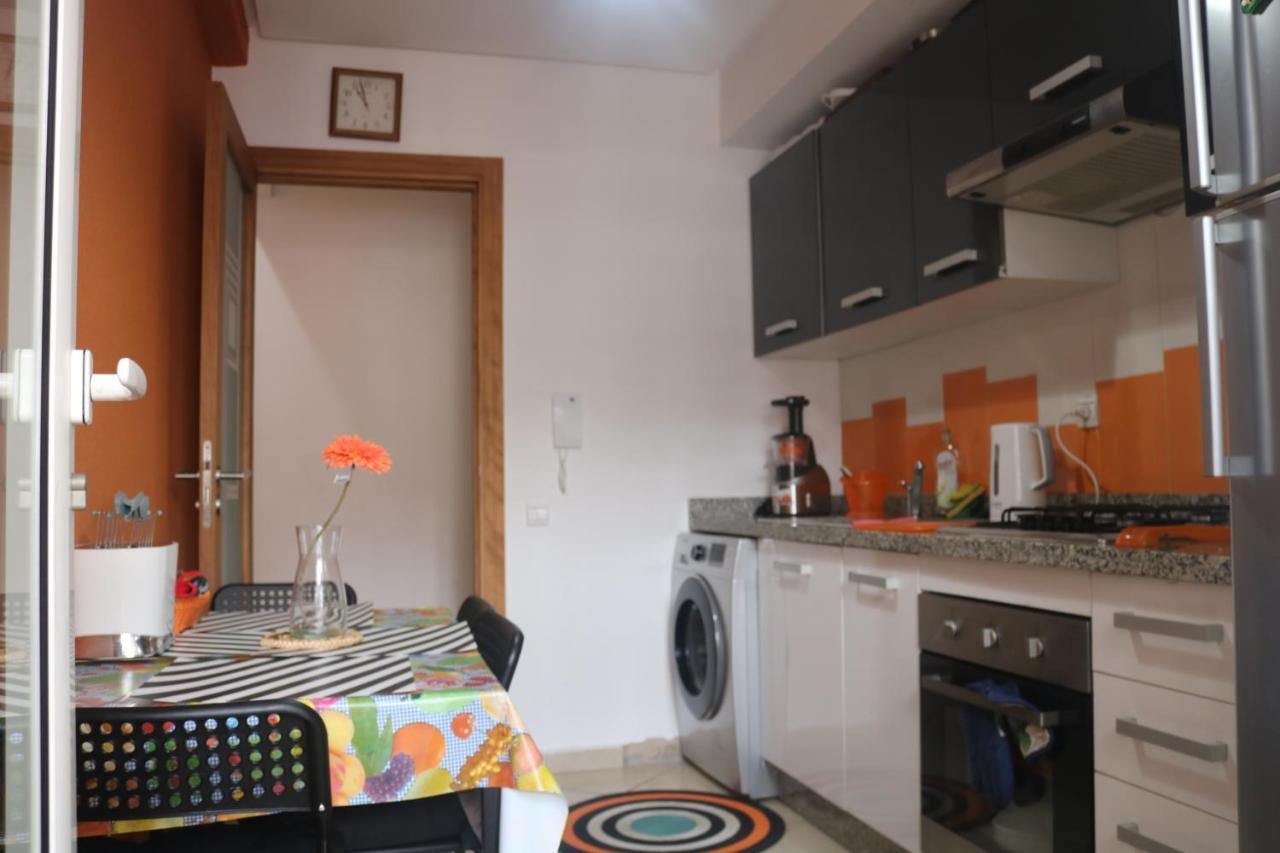 Appartement ,Tram Parking And Wifi Gratui Casablanca Exteriör bild
